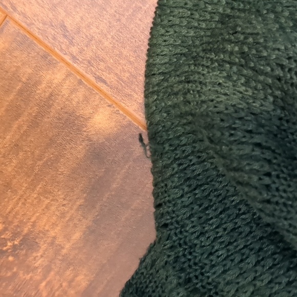 Forest green knit slouchy neck sweater - Picture 4 of 4